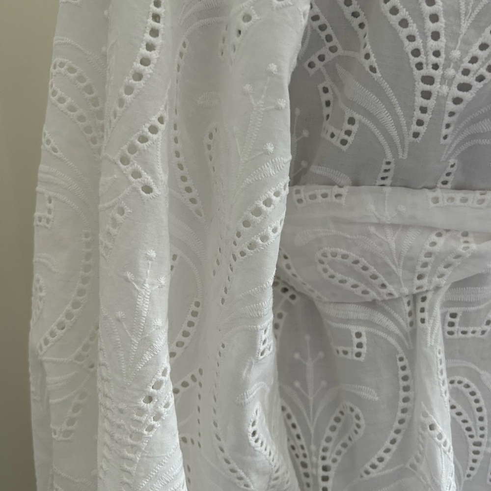 Banana Republic White Eyelet Blouse